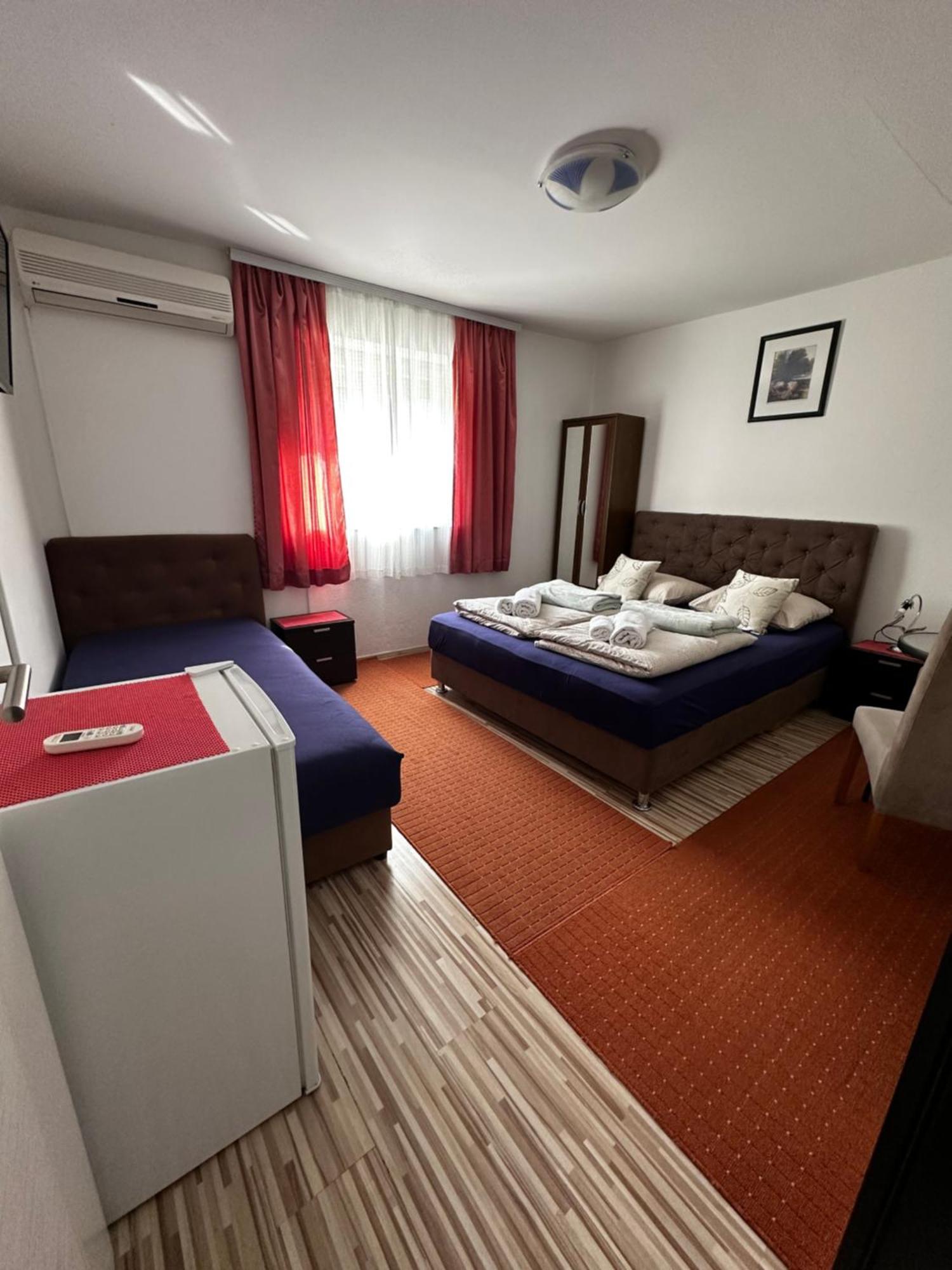 Guest House Nana Mostar Exterior photo