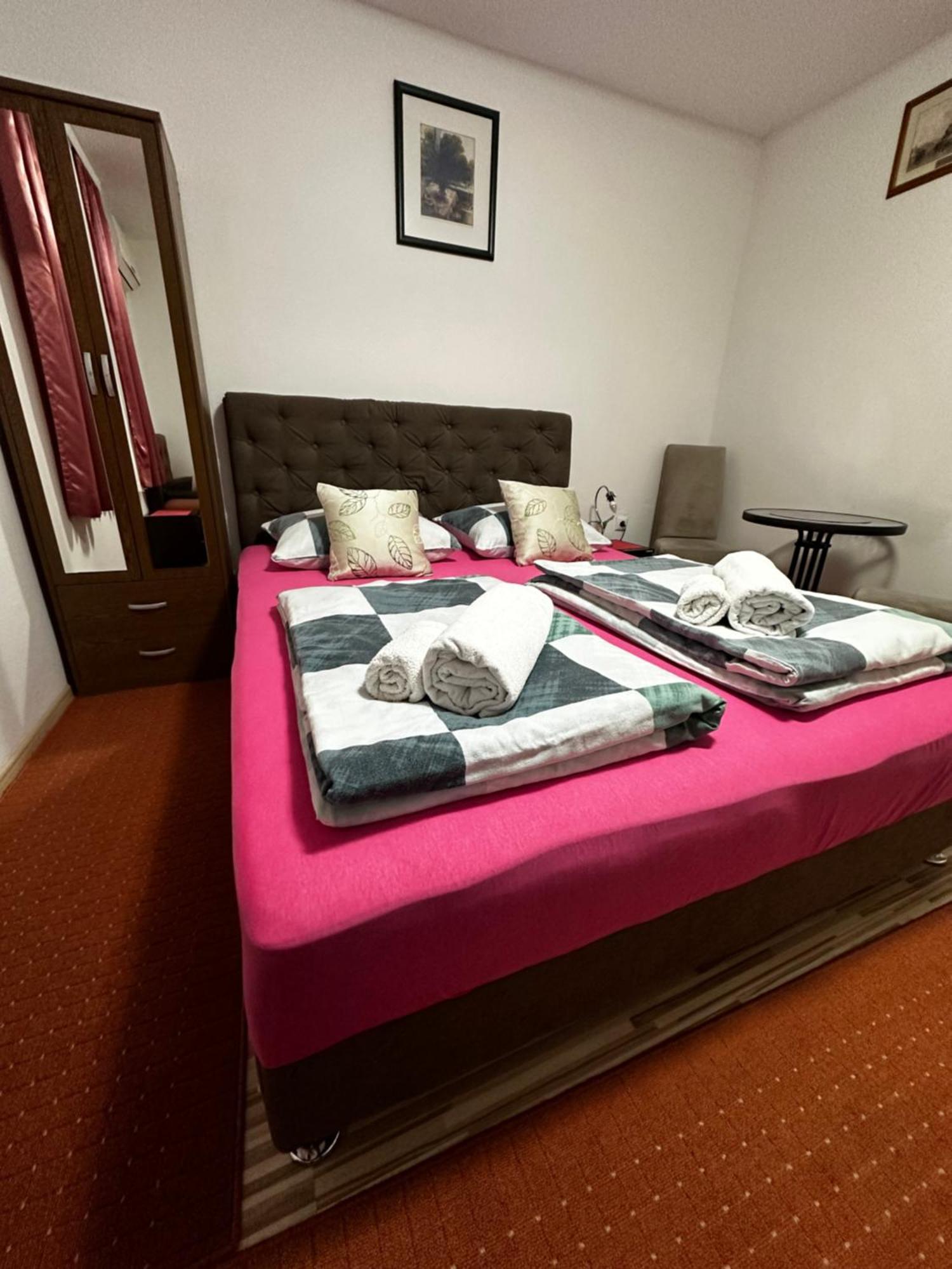 Guest House Nana Mostar Exterior photo